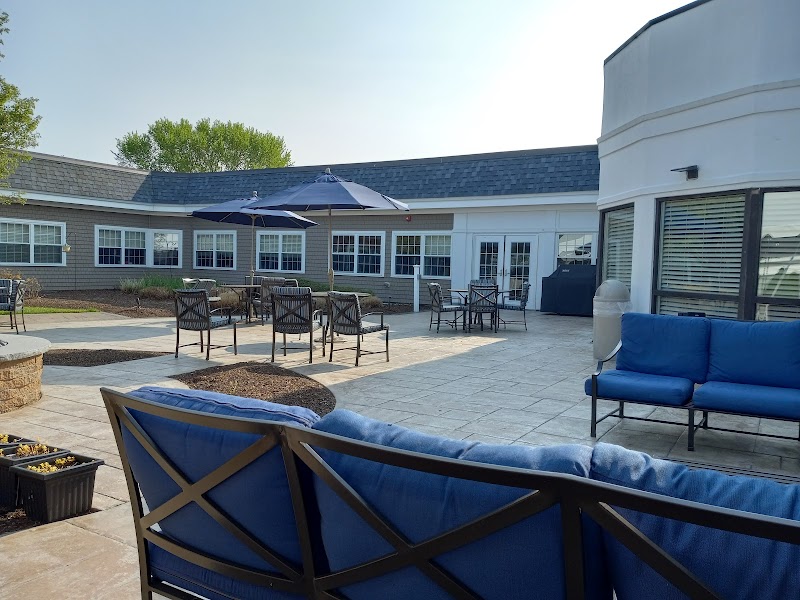 ALDEN COURT NURSING CARE & REHABILITATION CENTER nursing home in FAIRHAVEN, MA - Photo 2 of 10