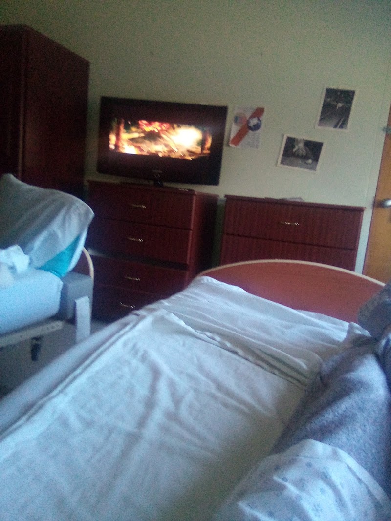 VANTAGE AT WAKEFIELD LLC nursing home in WAKEFIELD, MA - Photo 4 of 5