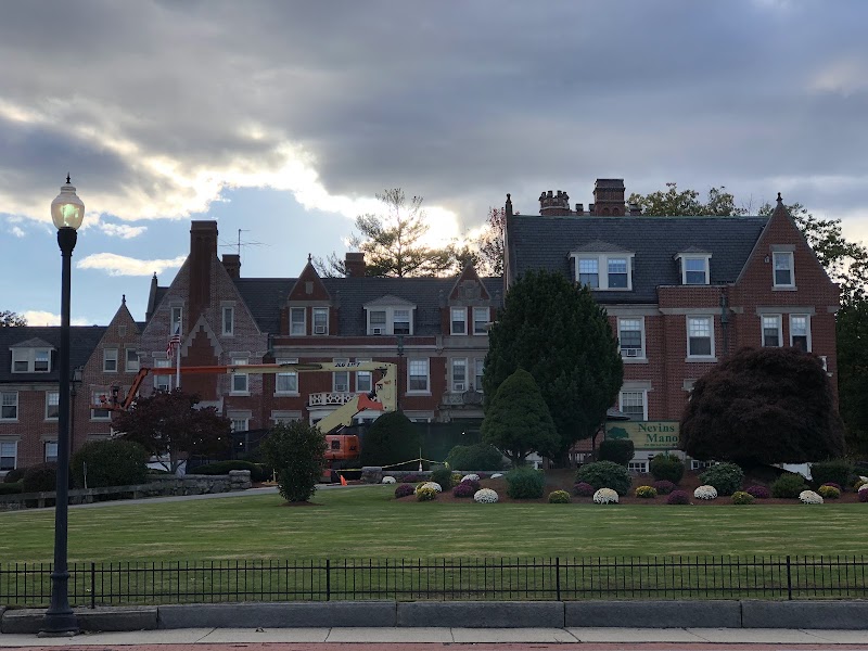 NEVINS NURSING & REHABILITATION CENTER nursing home in METHUEN, MA - Photo 3 of 5