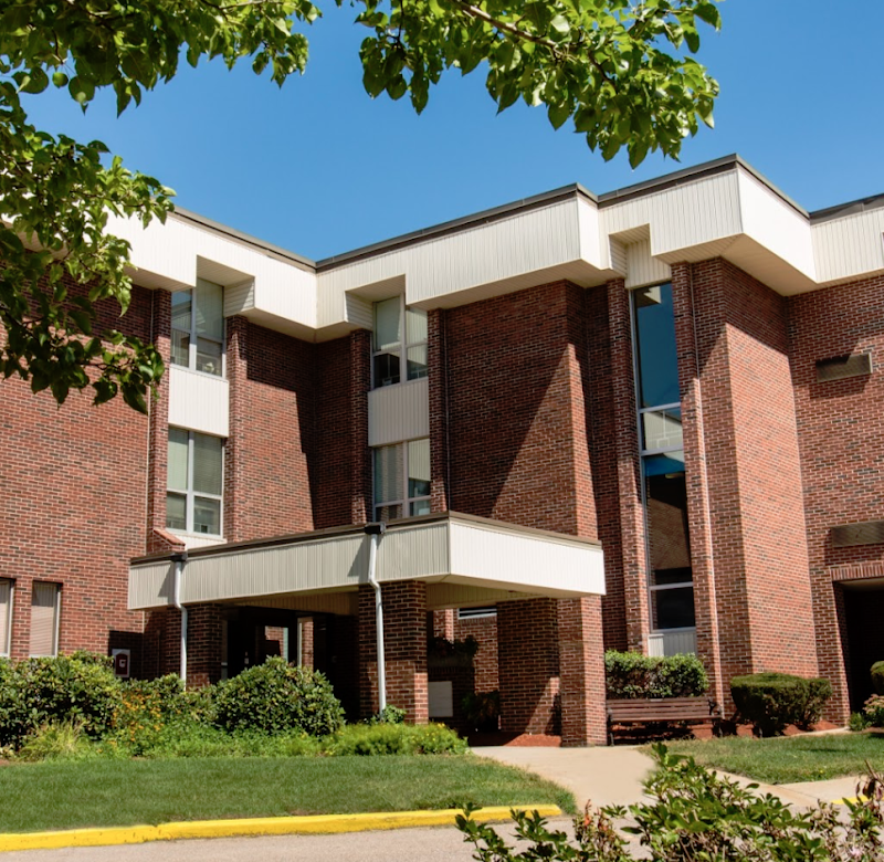 HELLENIC NURSING & REHABILITATION CENTER nursing home in CANTON, MA - Photo 4 of 5