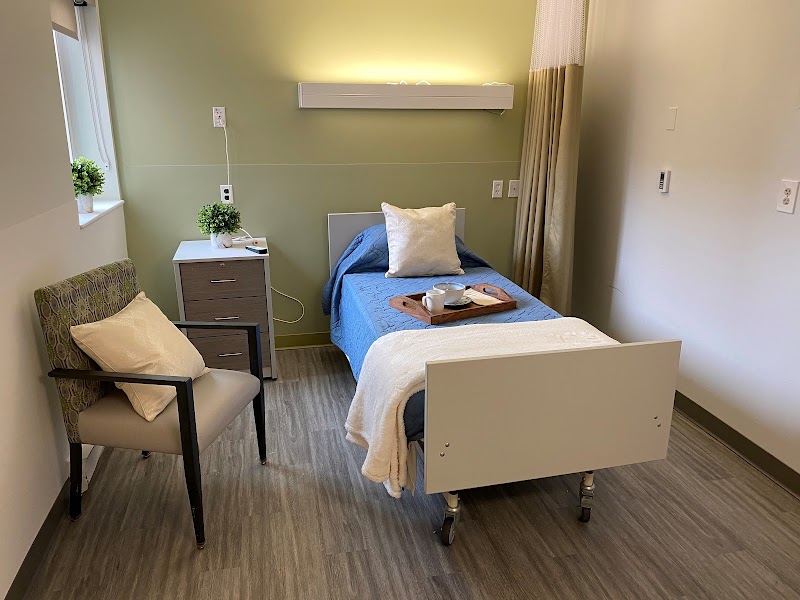 BRIARWOOD REHABILITATION & HEALTHCARE CENTER nursing home in NEEDHAM, MA - Photo 4 of 10