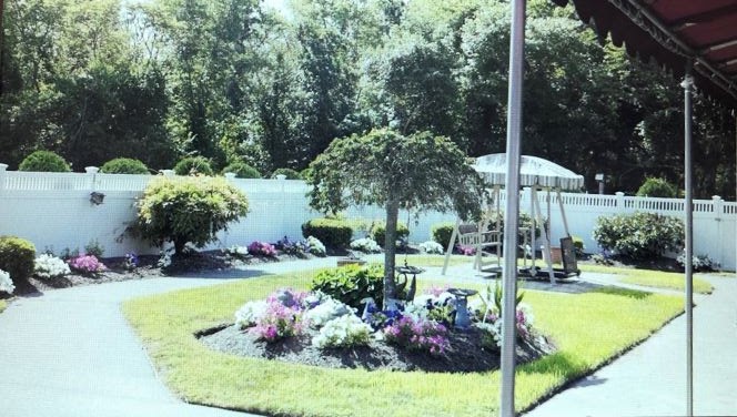 BLUE HILLS HEALTH AND REHABILITATION CENTER nursing home in STOUGHTON, MA - Photo 2 of 4