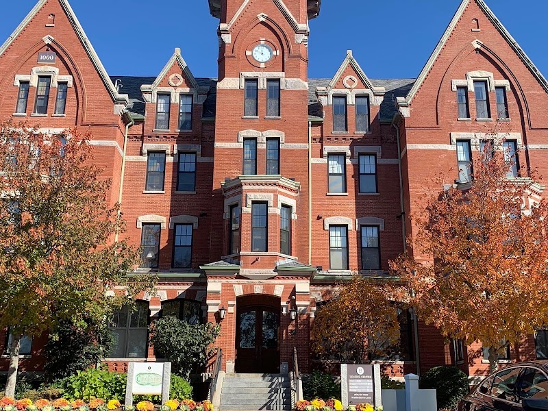 HATHORNE HILL REHABILITATION AND HEALTHCARE CENTER nursing home in DANVERS, MA - Photo 2 of 5