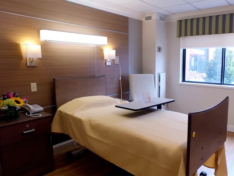 CARE ONE AT WILMINGTON nursing home in WILMINGTON, MA - Photo 3 of 10