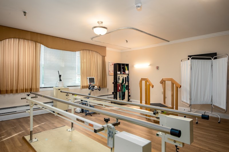 CARE ONE AT BROOKLINE nursing home in BROOKLINE, MA - Photo 3 of 5