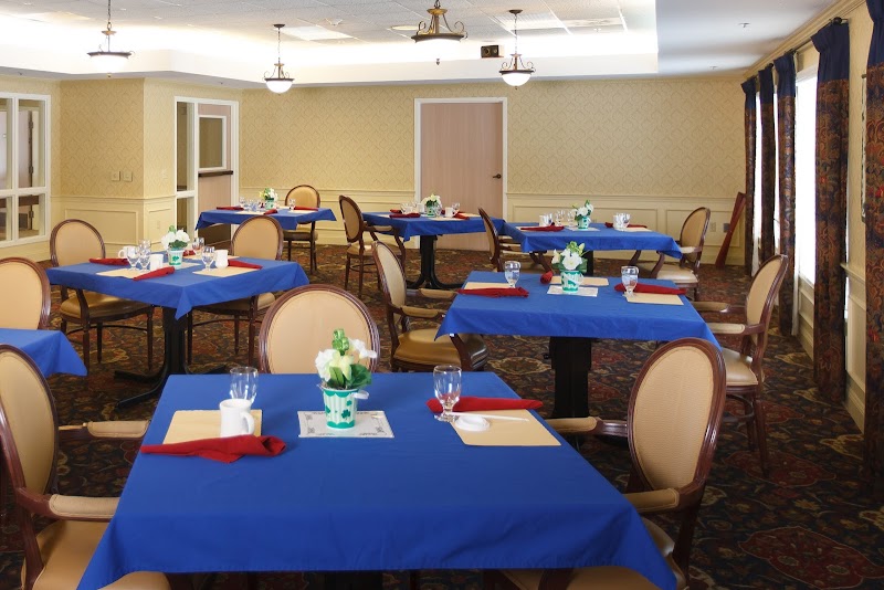 LIFE CARE CENTER OF ATTLEBORO nursing home in ATTLEBORO, MA - Photo 5 of 10