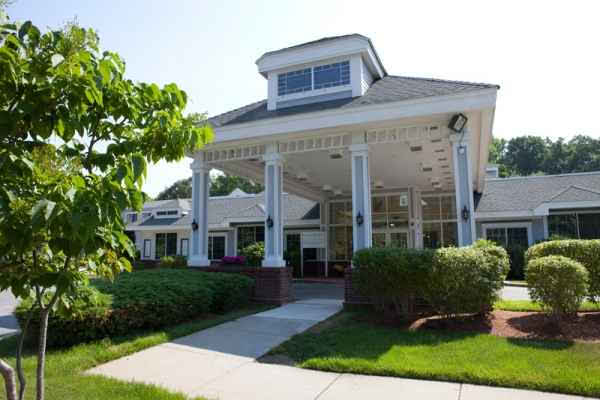 MEADOWS OF CENTRAL MASSACHUSETTS (THE) nursing home in ROCHDALE, MA - Photo 1 of 2