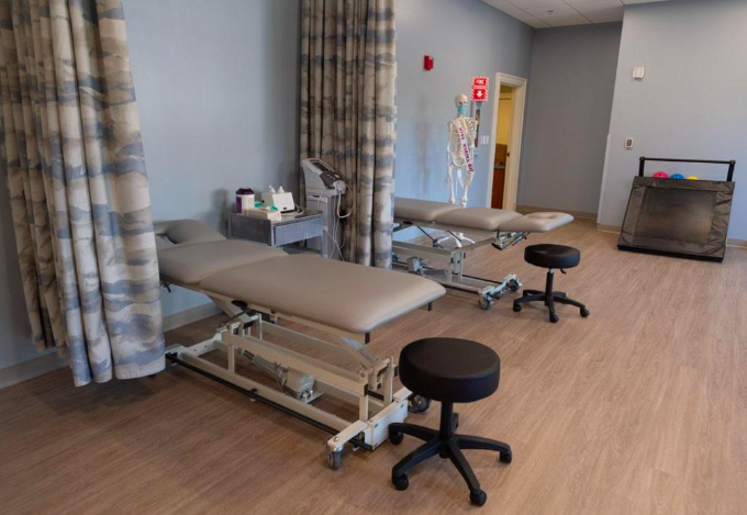 ALLIANCE HEALTH AT MARINA BAY nursing home in QUINCY, MA - Photo 4 of 5