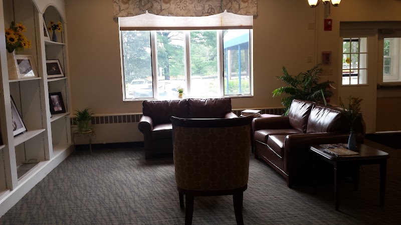 ROYAL OF COTUIT nursing home in MASHPEE, MA - Photo 3 of 5