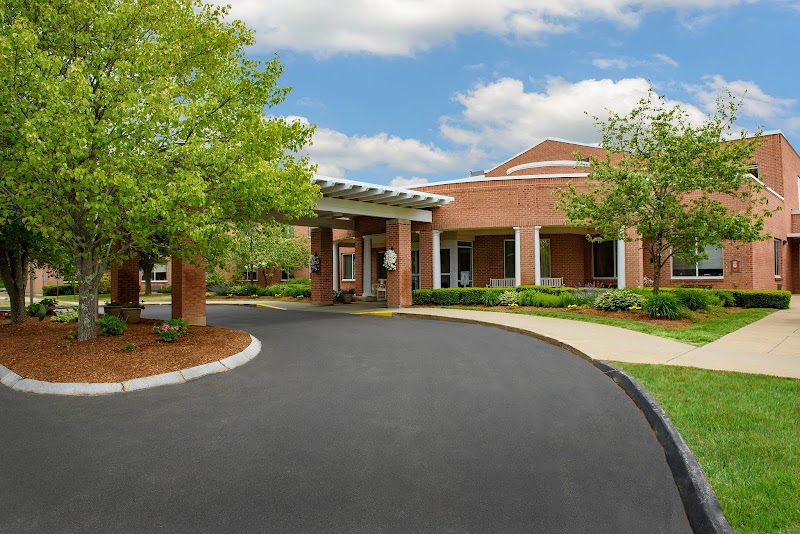 LIFE CARE CENTER OF WEST BRIDGEWATER nursing home in WEST BRIDGEWATER, MA - Photo 2 of 10