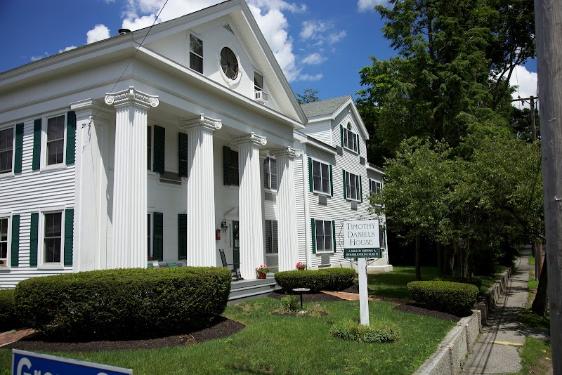 TIMOTHY DANIELS HOUSE nursing home in HOLLISTON, MA - Photo 2 of 5
