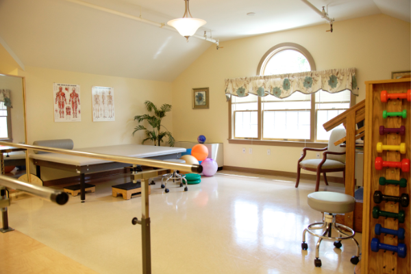 TIMOTHY DANIELS HOUSE nursing home in HOLLISTON, MA - Photo 4 of 5