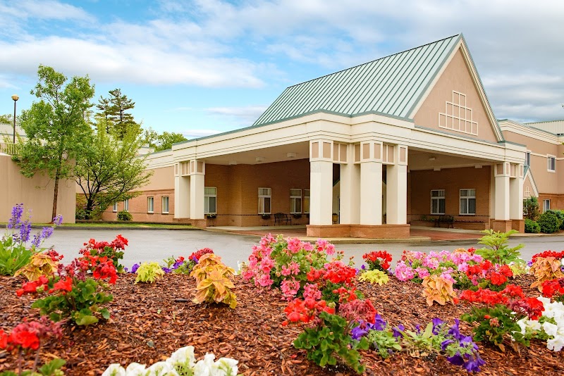 LIFE CARE CENTER OF STONEHAM nursing home in STONEHAM, MA - Photo 2 of 5