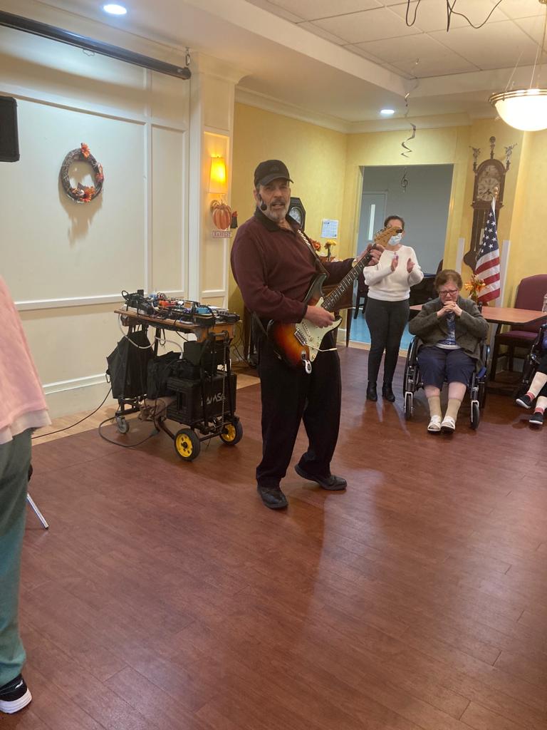 SOMERSET RIDGE CENTER nursing home in SOMERSET, MA - Photo 4 of 8