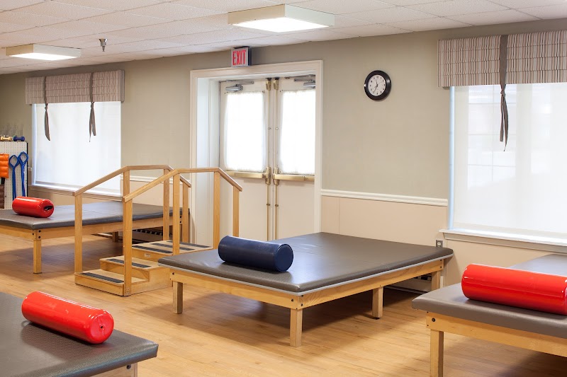 AGAWAM NORTH REHAB AND NURSING nursing home in AGAWAM, MA - Photo 5 of 5