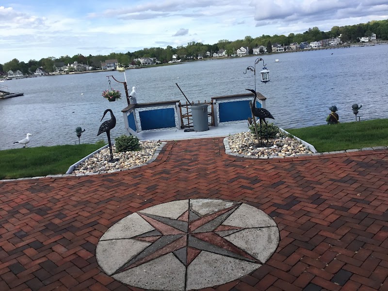 NEW ENGLAND HOMES FOR THE DEAF, INC nursing home in DANVERS, MA - Photo 4 of 9