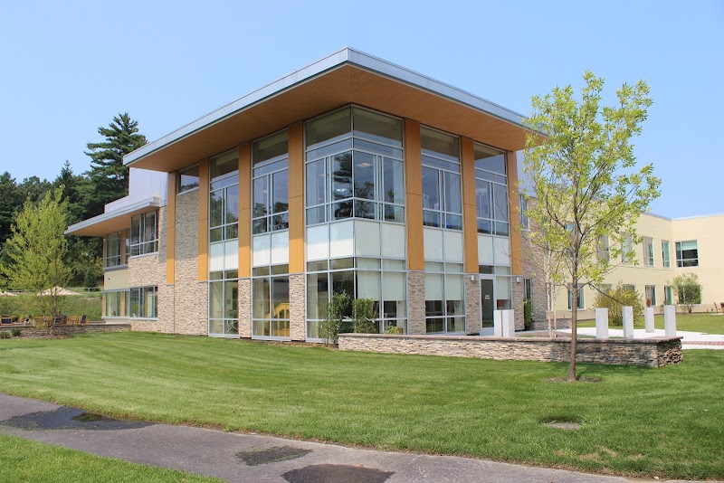 D'YOUVILLE CARE FOR ADVANCED THERAPY nursing home in LOWELL, MA - Photo 3 of 7