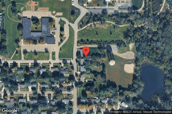 Majestic Care of Flushing nursing home in Flushing, MI - Photo 1 of 5