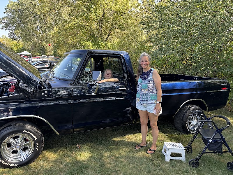 Majestic Care of Flushing nursing home in Flushing, MI - Photo 4 of 5