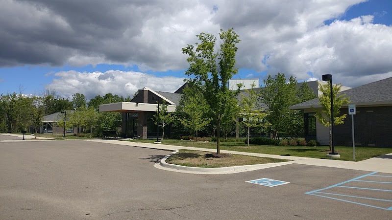 WellBridge of Grand Blanc nursing home in Grand Blanc, MI - Photo 2 of 3