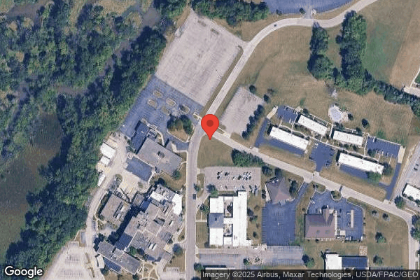 Lynwood Manor Healthcare Center nursing home in Adrian, MI - Photo 1 of 5