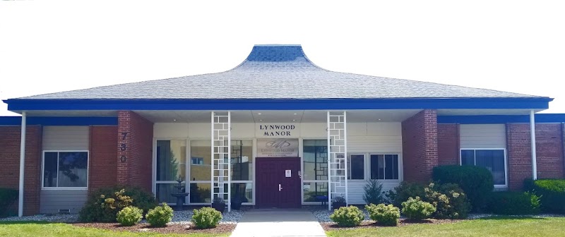 Lynwood Manor Healthcare Center nursing home in Adrian, MI - Photo 4 of 5