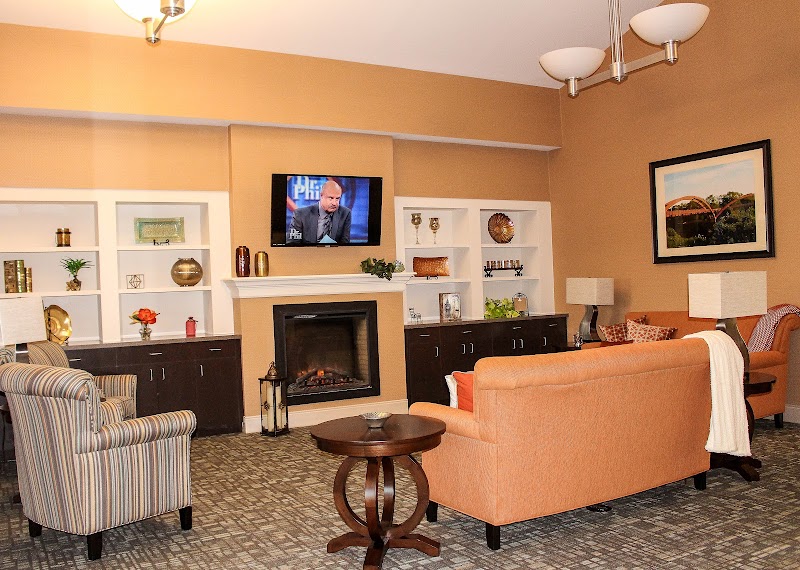 Brittany Manor nursing home in Midland, MI - Photo 3 of 5