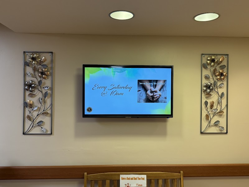 West Hickory Haven nursing home in Milford, MI - Photo 4 of 5