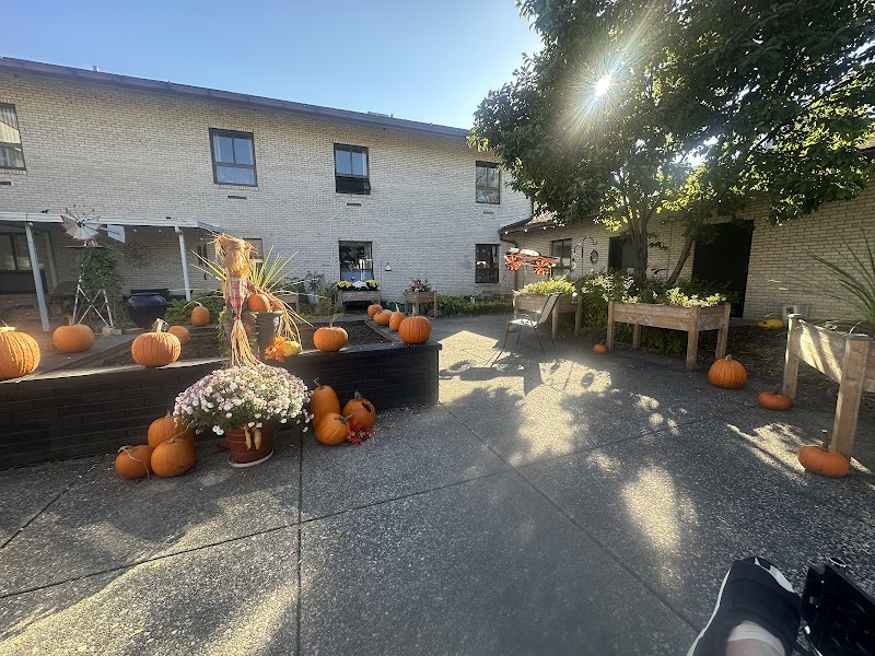 Wellspring Lutheran Services nursing home in Frankenmuth, MI - Photo 5 of 5