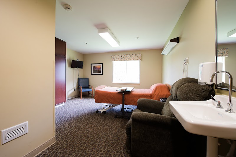 Wellspring Lutheran Nursing and Rehab Services nursing home in Monroe, MI - Photo 4 of 10