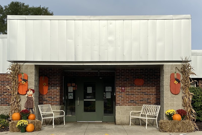 Mission Point Nursing & Physical Rehabilitation Ce nursing home in Greenville, MI - Photo 2 of 5