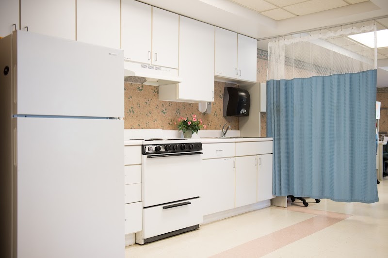 Medilodge of Farmington nursing home in Farmington, MI - Photo 4 of 5