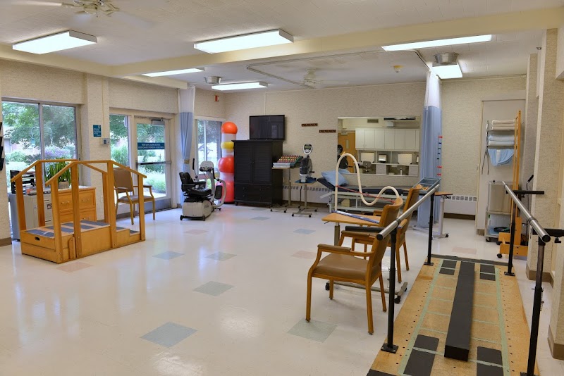 The Laurels of Bedford nursing home in Battle Creek, MI - Photo 4 of 5