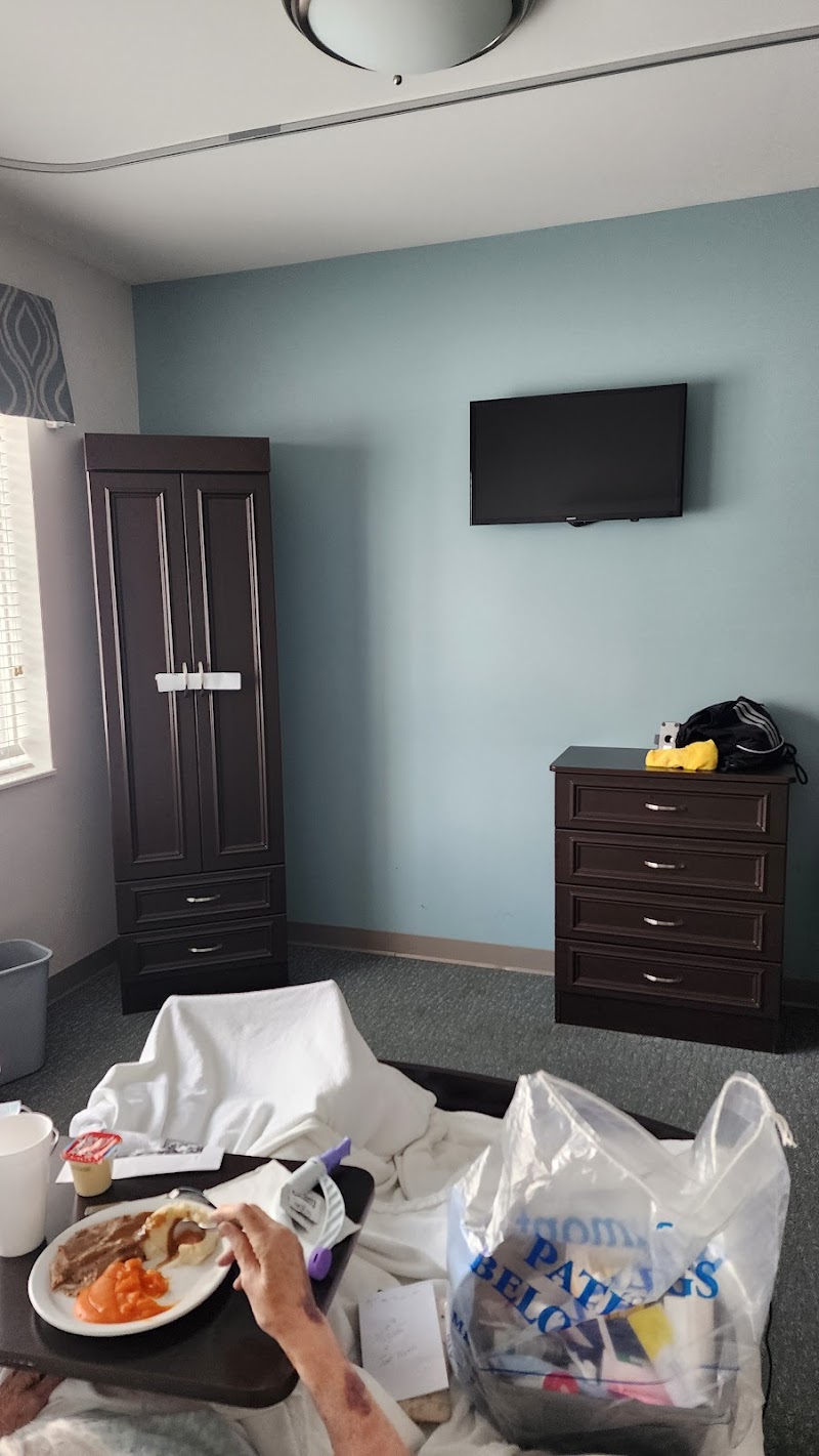 Regency at St. Clair Shores nursing home in St. Clair Shores, MI - Photo 5 of 5