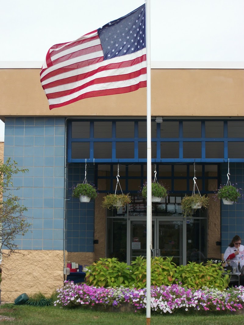 Medilodge of St. Clair nursing home in East China, MI - Photo 3 of 10
