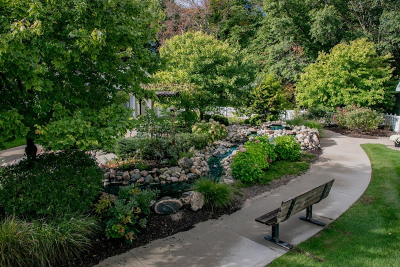 Heartwood Lodge Trinity Health nursing home in Spring Lake, MI - Photo 4 of 5