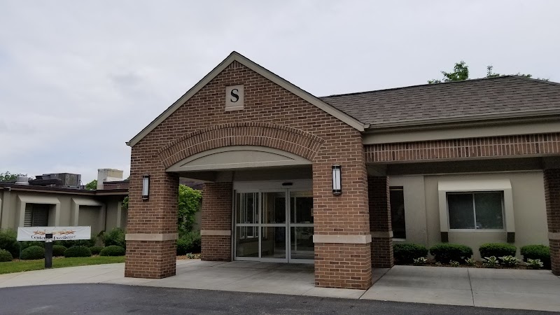 Schnepp Senior Care and Rehabilitation Center nursing home in St. Louis, MI - Photo 2 of 8