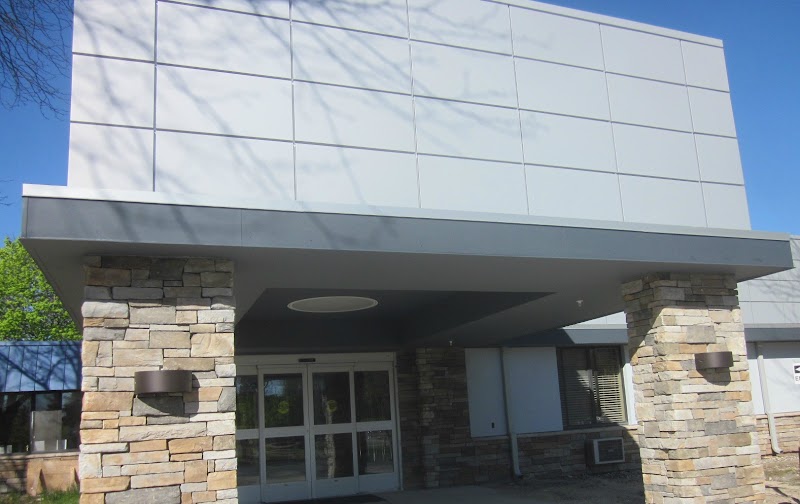 Medilodge of Port Huron nursing home in Fort Gratiot, MI - Photo 2 of 10