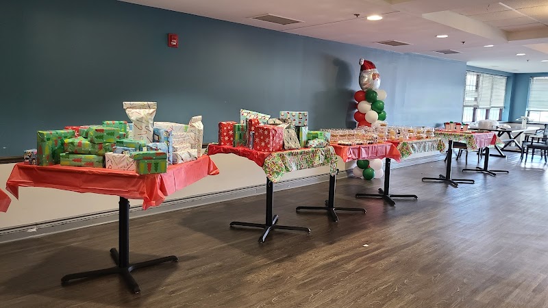 Regency at Livonia nursing home in Livonia, MI - Photo 3 of 5