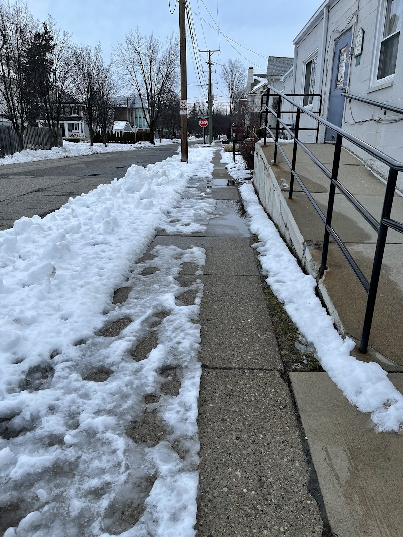 Medilodge of Plymouth nursing home in Plymouth, MI - Photo 4 of 9