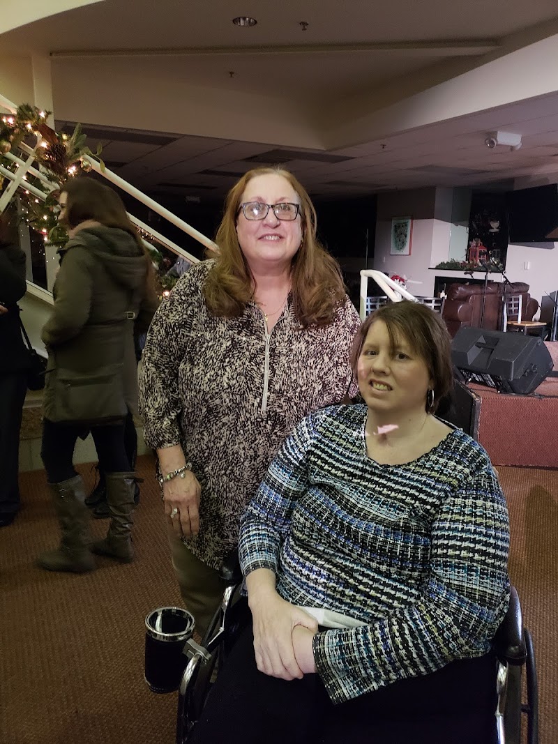 The Orchards at Warren nursing home in Warren, MI - Photo 4 of 5