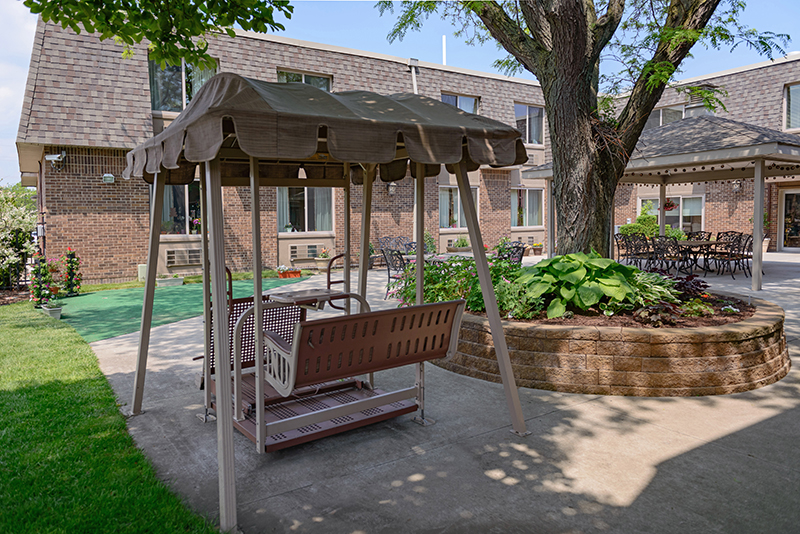 Rivergate Terrace nursing home in Riverview, MI - Photo 4 of 5