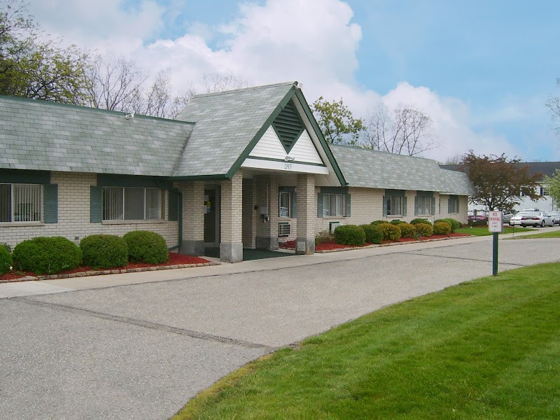 Medilodge of Campus Area nursing home in East Lansing, MI - Photo 2 of 5