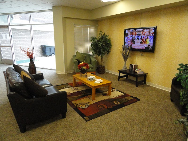 The Orchards at Wayne nursing home in Wayne, MI - Photo 3 of 5