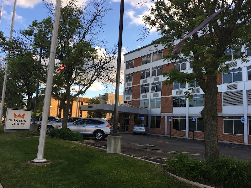 Oakland Nursing Center nursing home in Southfield, MI - Photo 4 of 10