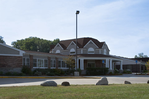 The Lodge at Taylor nursing home in Taylor, MI - Photo 2 of 10