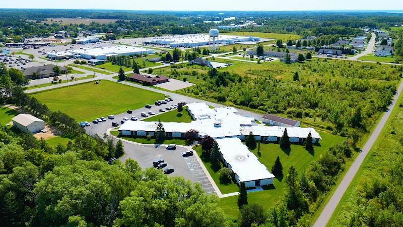 Medilodge of Cheboygan nursing home in Cheboygan, MI - Photo 3 of 10