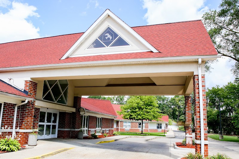 Fountain Bleu Health and Rehabilitation nursing home in Livonia, MI - Photo 2 of 10