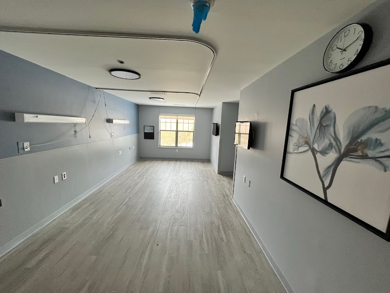 Mission Point Nursing & Physical Rehabilitation Ce nursing home in Ypslianti, MI - Photo 3 of 5