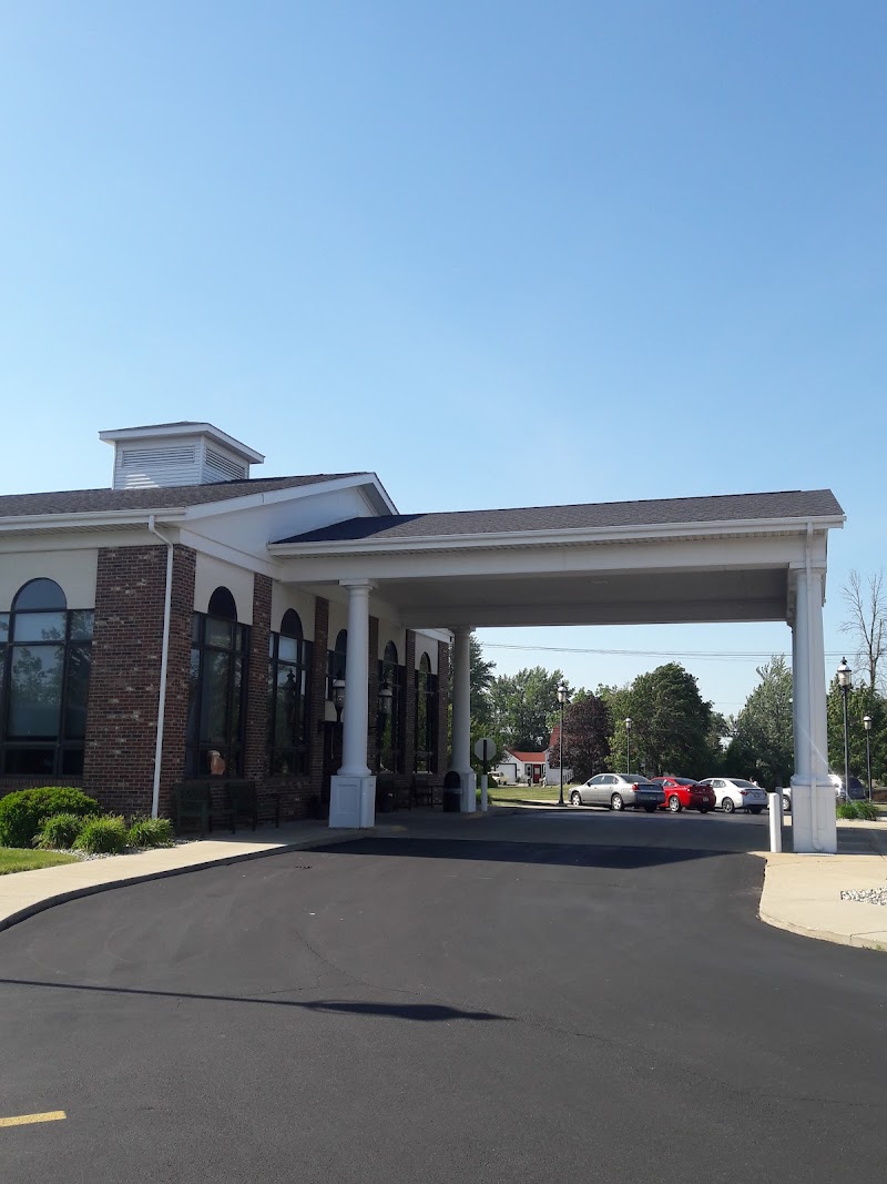 Carriage House Nursing and Rehabilitation nursing home in Bay City, MI - Photo 2 of 5